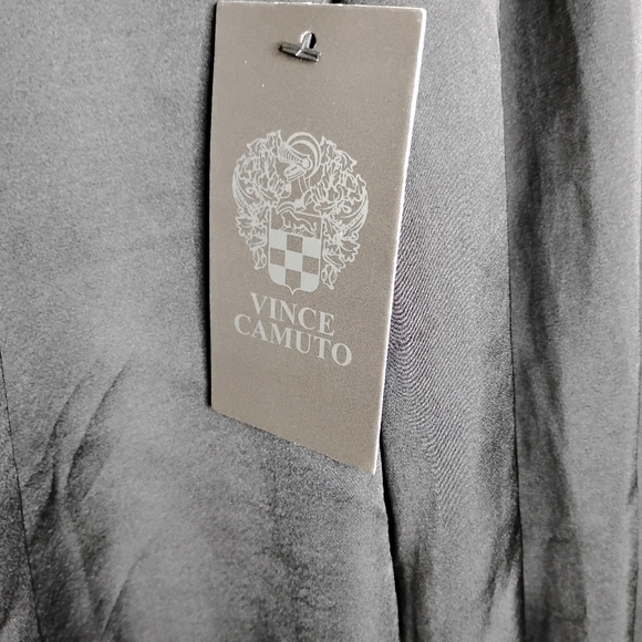 NWT Vince Camuto Black Satin Blouse Size S Elegant Party Staple - Picture 6 of 7